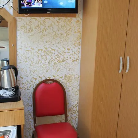 Dedem - Avcilar Hotell 3*